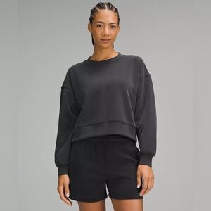 Softstreme Perfectly Oversized Cropped Crew
